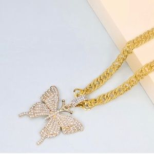BUTTERFLY NECKLACE